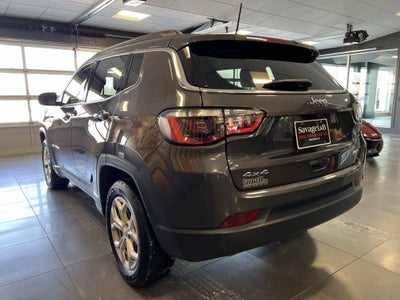 2024 Jeep Compass COMPASS LATITUDE 4X4