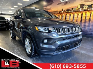 2024 Jeep Compass COMPASS LATITUDE 4X4