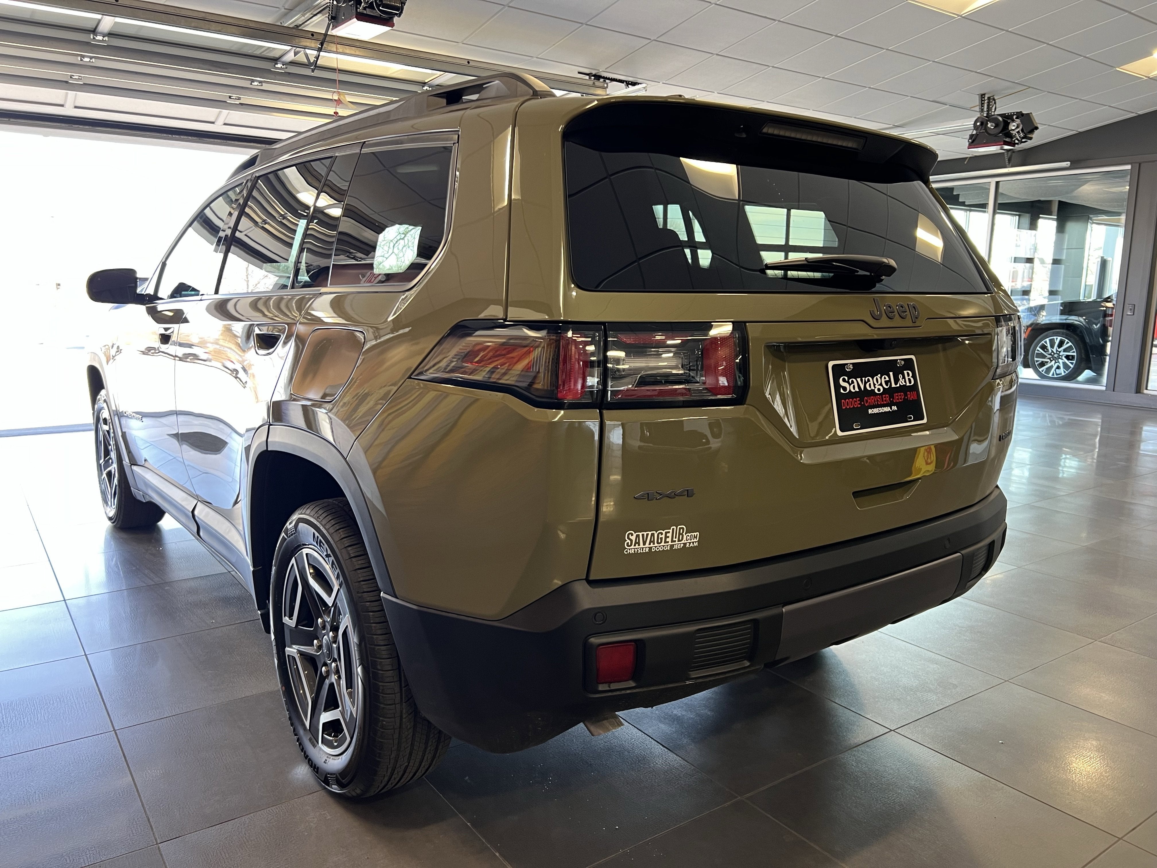 2026 Jeep Cherokee CHEROKEE LAREDO 4X4