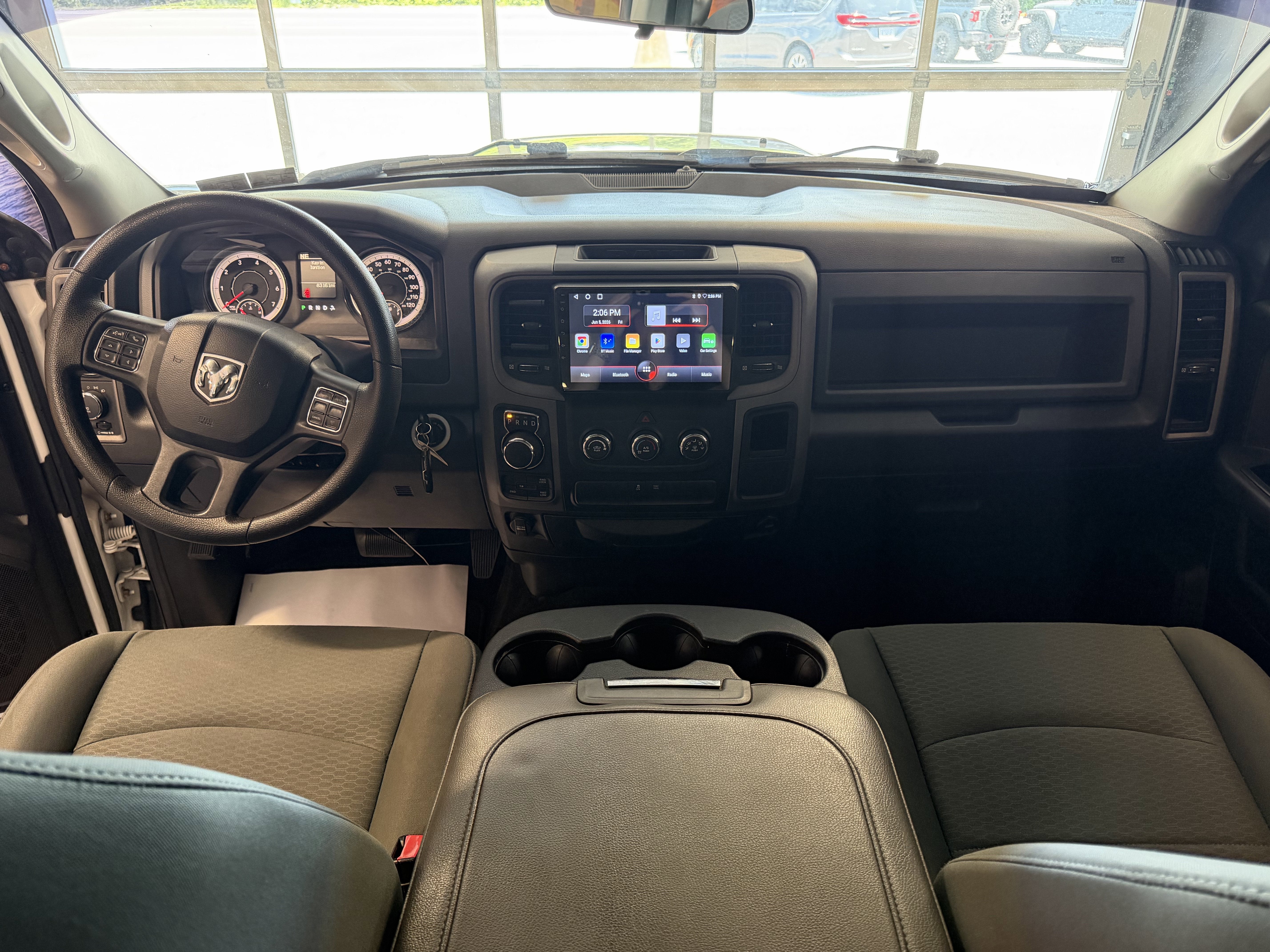 2017 RAM 1500 Express Crew Cab 4x4 5'7' Box