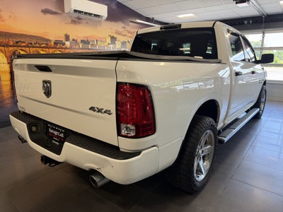 2017 RAM 1500 Express Crew Cab 4x4 5'7' Box