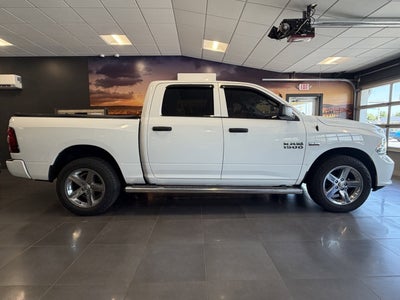 2017 RAM 1500 Express Crew Cab 4x4 5'7' Box