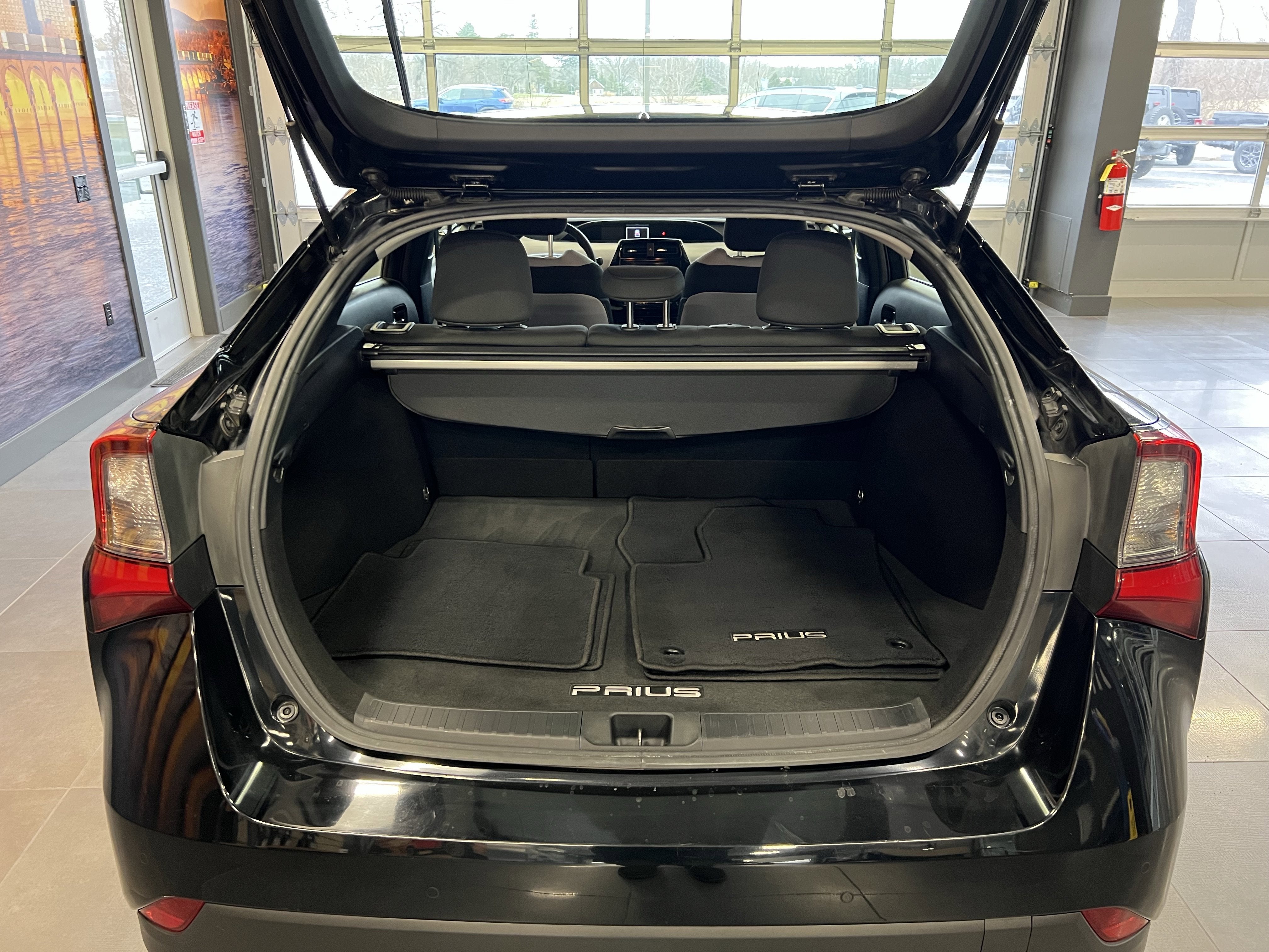 2019 Toyota Prius LE