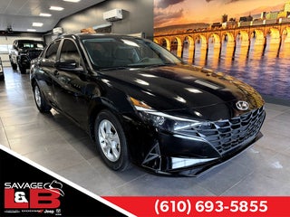 2022 Hyundai Elantra SE