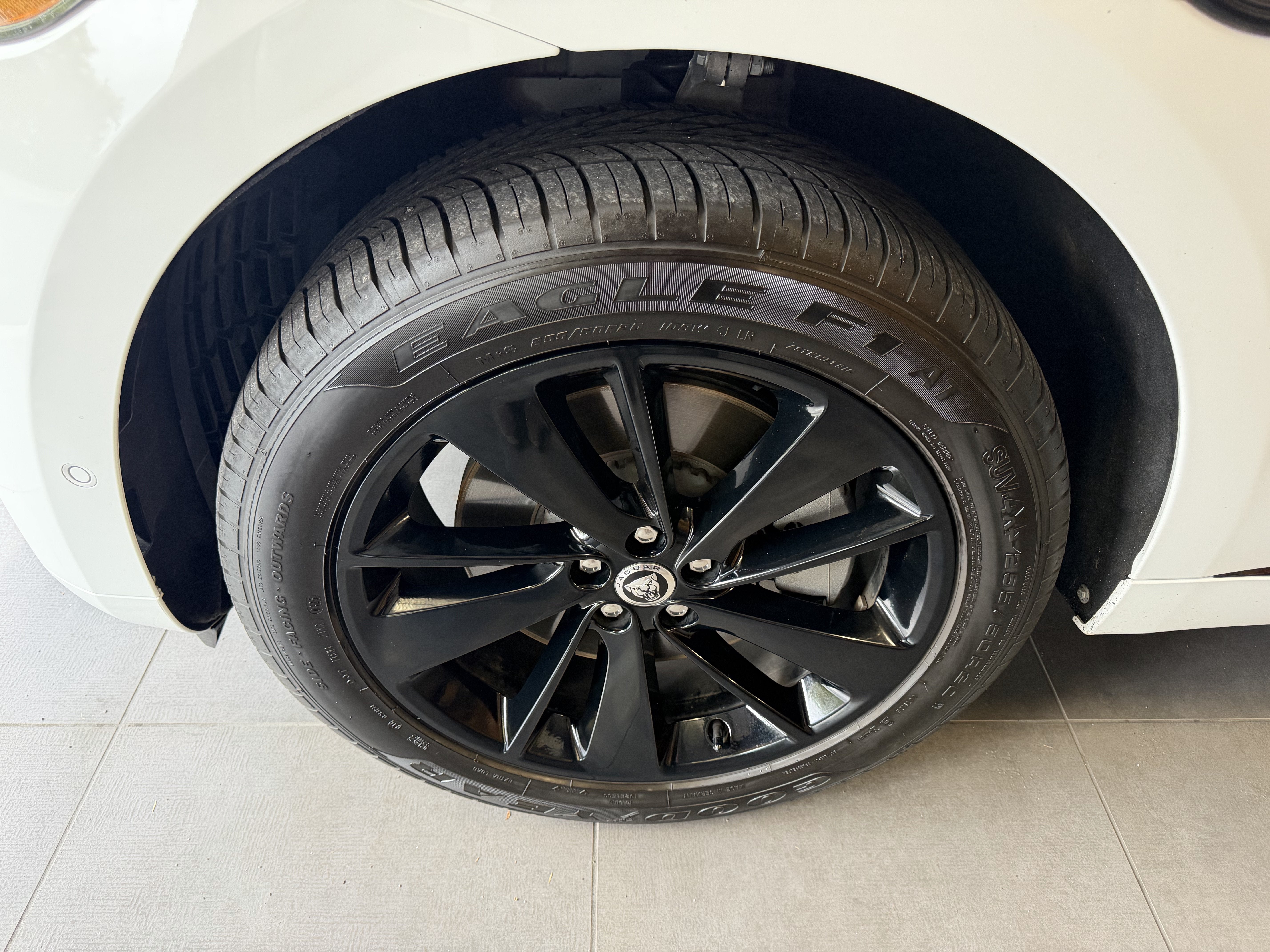 2026 Jaguar F-PACE R-Dynamic S P250 AWD Automatic