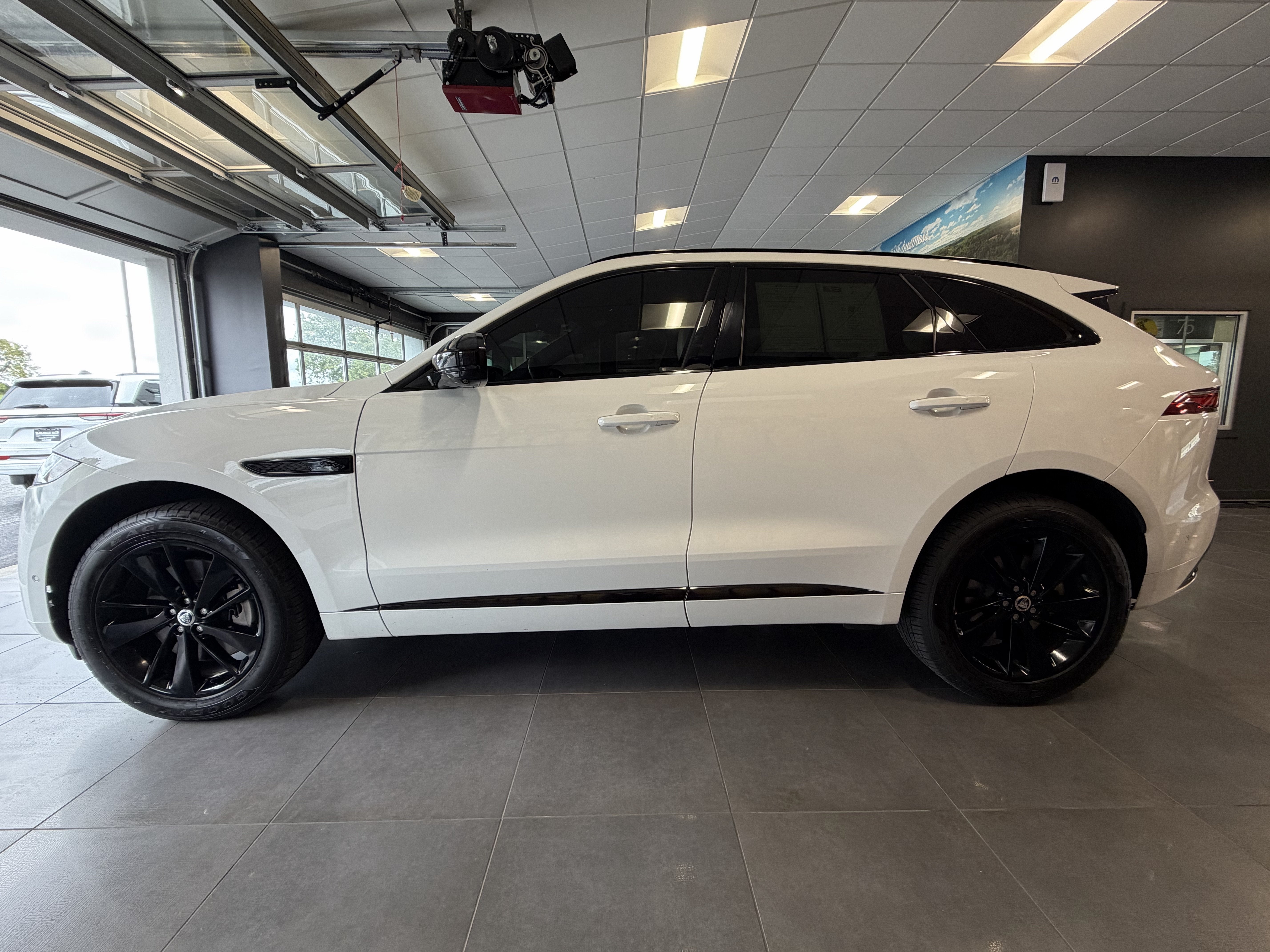 2026 Jaguar F-PACE R-Dynamic S P250 AWD Automatic