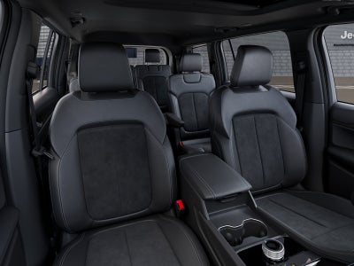 2027 Jeep Grand Cherokee GRAND CHEROKEE L LAREDO ALTITUDE 4X4