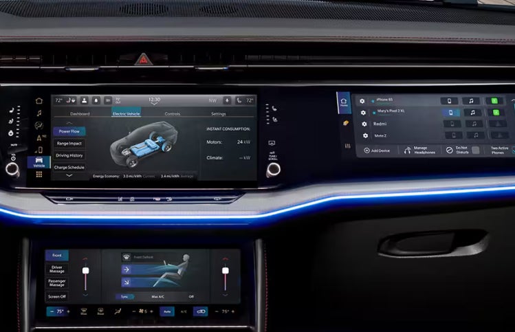 Jeep Wagoneer S Interior