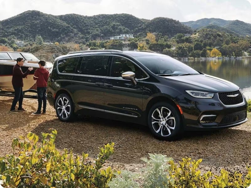 Black Chrysler Pacifica